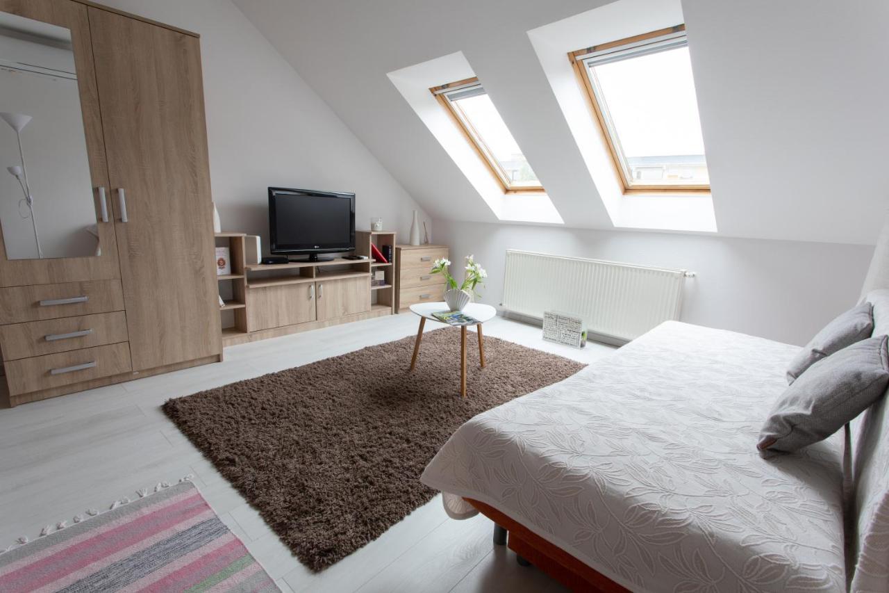 Aida Sport Apartman Eger Luaran gambar