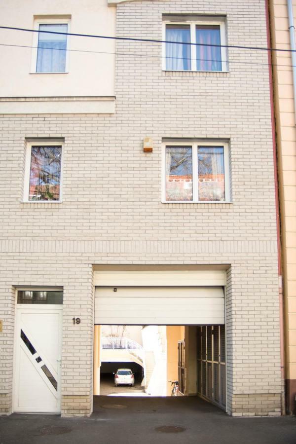Aida Sport Apartman Eger Luaran gambar